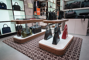 CARLO PAZOLINI, �. ���������, �� ���������