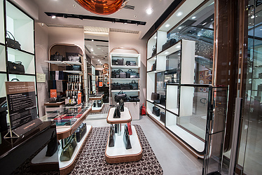 CARLO PAZOLINI, �. ���������, �� ���������