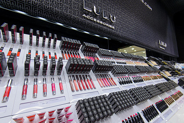 LULU, (����������� > 20 ��������)