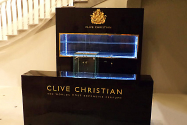 Clive Christian, �. �����-���������